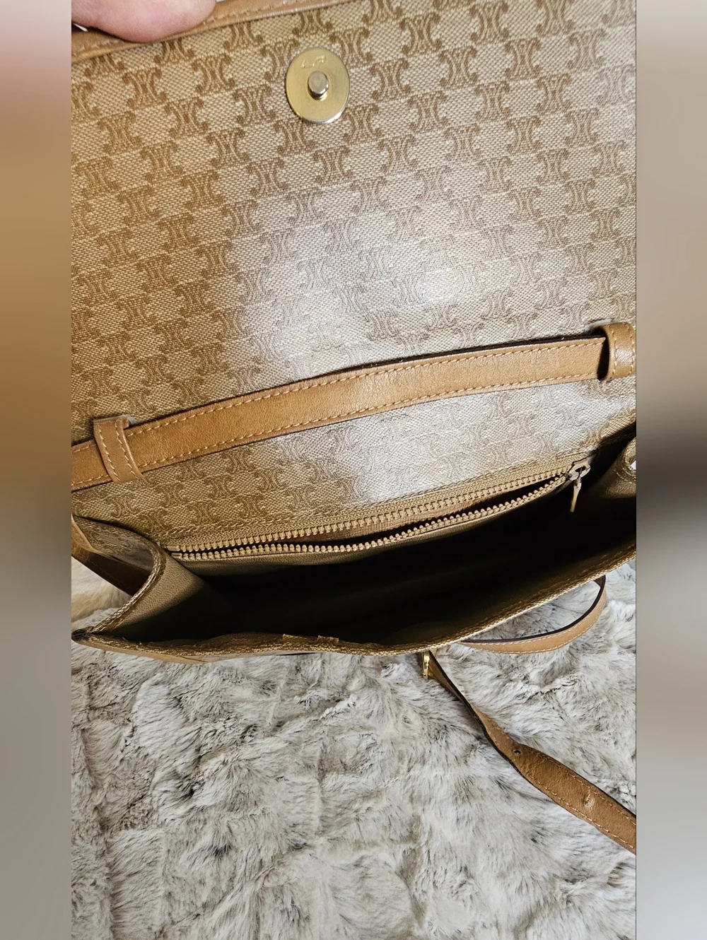 Celine Vintage Tan Leather & Monogram Crossbody Bag - Picture 10 of 16